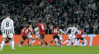 1792715847932012034.gif bw西汉姆联展示图片